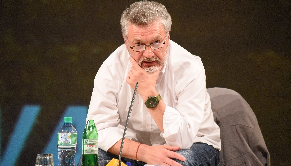 Сергей Лойко: &laquo;Аккредитовываться можно хоть у черта лысого, если это помогает журналистам делать свою работу и остаться в живых&raquo;