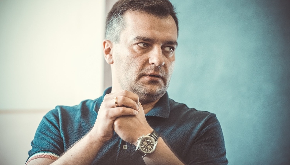 Дмитрий Гнап встретился с Онищенко в Париже Дмитрий Гнап встретился с Онищенко в Париже