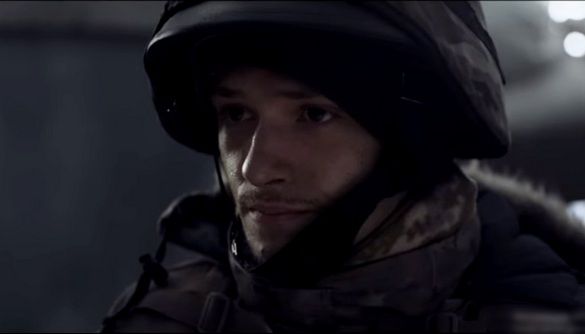 Ахтем Сеітабалєв особисто присвятив картину &laquo;Кіборги&raquo; загиблій Аміні Окуєвій