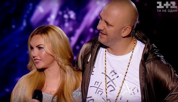 Тина Кароль не узнала Камалию, а Потап приготовился целовать мальчиков