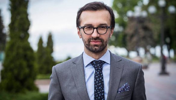 Суд разрешил НАБУ проверить телефонные переговоры депутата Сергея Лещенко в связи с покупкой квартиры