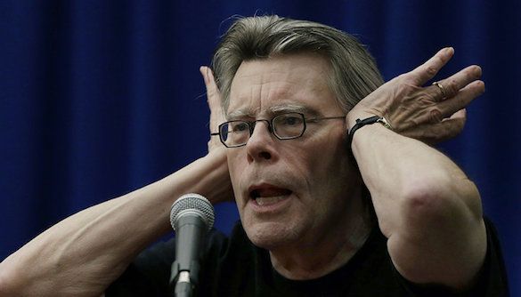 Стивен Кинг призвал освободить Олега Сенцова
