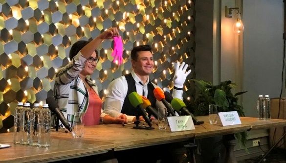 Новый ревизор, Джокер, Провокатор и разбитая дорога: что ожидает зрителей в проектах «Ревизор с Тищенко» и «Страсти по Ревизору» Новый ревизор, Джокер, Провокатор и разбитая дорога: что ожидает зрителей в проектах «Ревизор с Тищенко» и «Страсти по Ревизору»