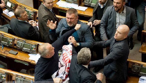Депутат Береза подрался с Шуфричем из-за фейкового поста Бойко (в том числе)