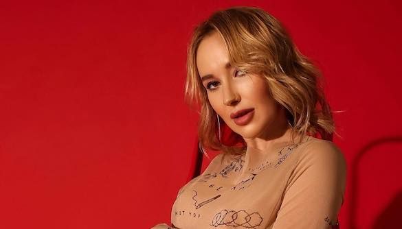 Экс-режиссер СТБ ждет ребенка Экс-режиссер СТБ ждет ребенка