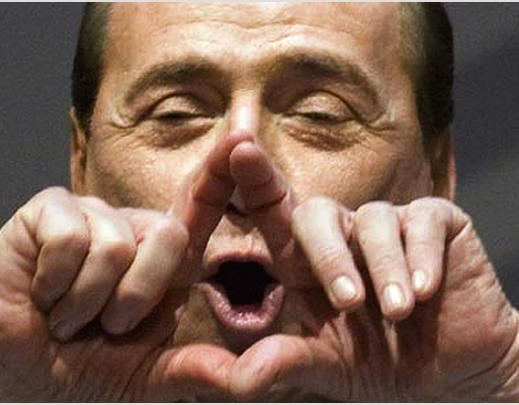 У Берлускони снова проблемы с журналистами