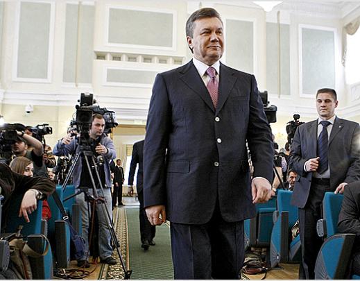 Дуся добралася до Януковича