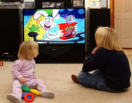 Доманский, Егорова и Кузьма учат своих детей смотреть правильные сериалы