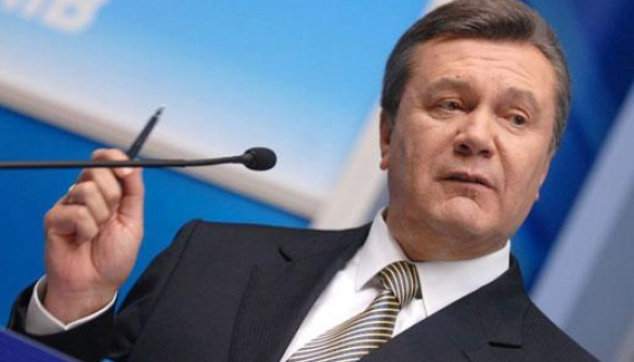 Пока Янукович «увікнав Україну», кто-то умыкнул Ленина