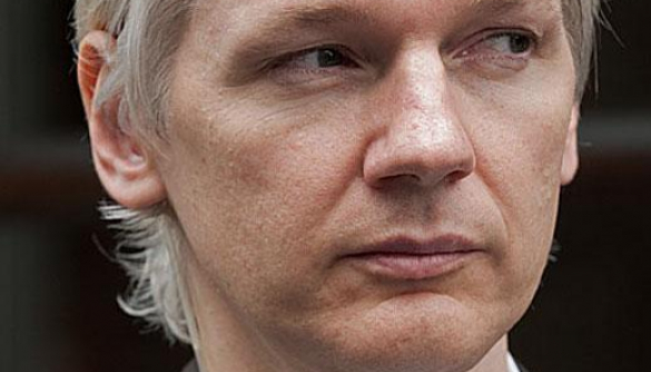 Засновники WikiLeaks отримають по фейсу Джуліана Ассанжа