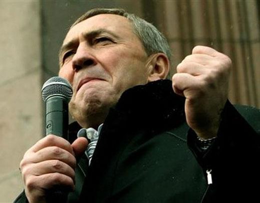 Черновецкий о любимой, а Янукович о любимом (ВИДЕО)