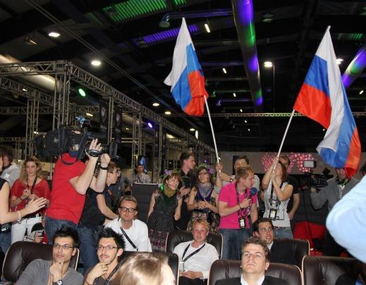 Первый полуфинал «Евровидения»: россияне ликуют, а греки танцуют (ФОТО)