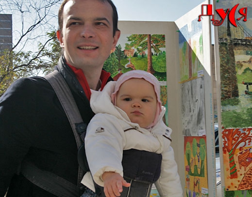 Как Егор Соболев с детьми Киев спасают (ФОТО)
