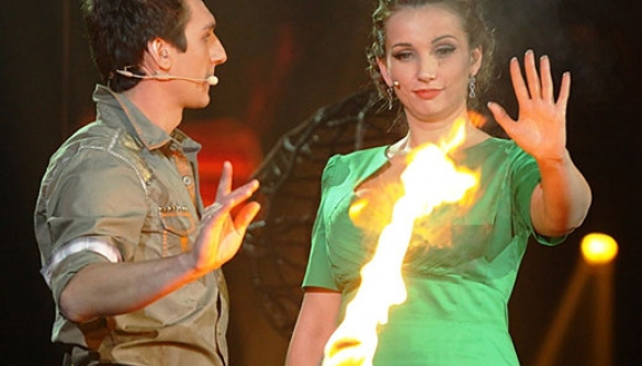 Анфиса Чехова и Яна Соломко чуть не сгорели на съемках шоу