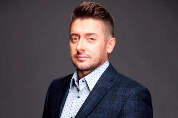 Алексей Суханов на ток-шоу «Говорить Україна» плачет и «увольняет» чиновников
