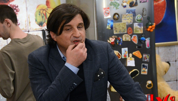 Отару Кушанашвили не дают говорить о сексе, а Руслану Сеничкину – носить любимый пиджак (ФОТО)