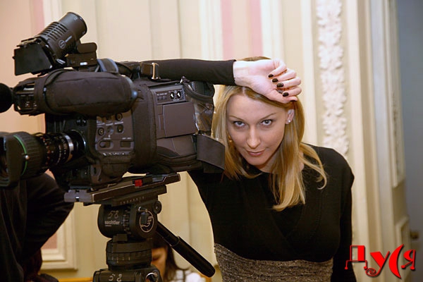 Журналистка Ольга Червакова попала в аварию на такси