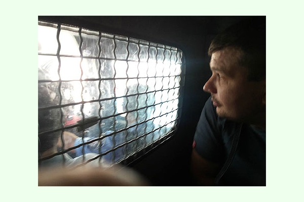 Соболева и Луценко задержали в Киевсовете. Черновол осталась сидеть на окне (ФОТО)