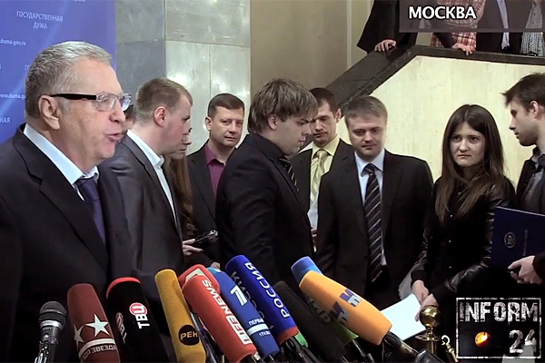 Жириновский пытался устроить беременной журналистке Киселева пасхальное изнасилование (ВИДЕО)