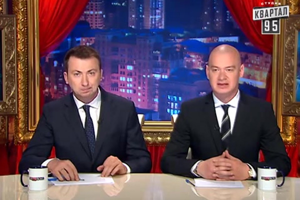 Дуся у телевизора: Как Зеленский поиздевался над референдумом в Донбассе,  СТБ и «Евровидением»