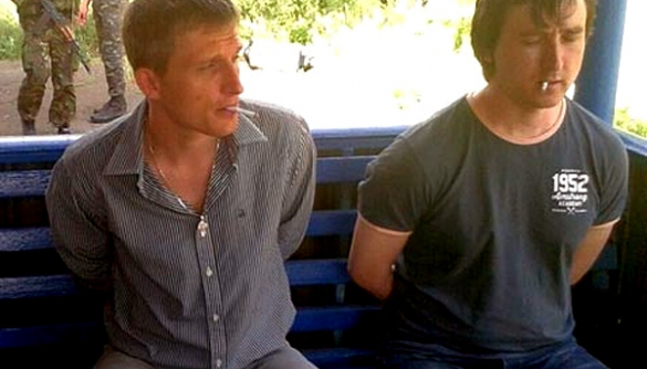Тимати и Дима Билан просят спасти их парней из украинского плена (ФОТО)