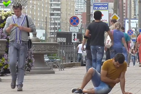Социальный эксперимент на улице убедительно доказал, что Украина не Россия (ВИДЕО)