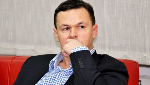 Журналист Виталий Сыч чудом избежал гибели в авиакатастрофе