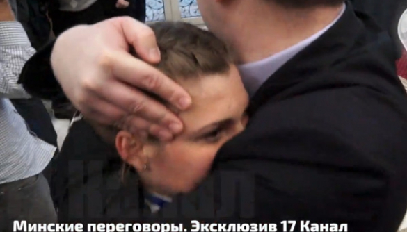 Журналистке канала «Россия24» заткнули рот (ВИДЕО)