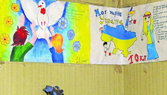 Война и детские рисунки: последние фото Сергея Николаева