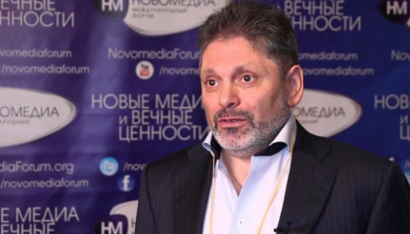 Двум радиостанциям Курченко дали полтора месяца на выход из оффшоров