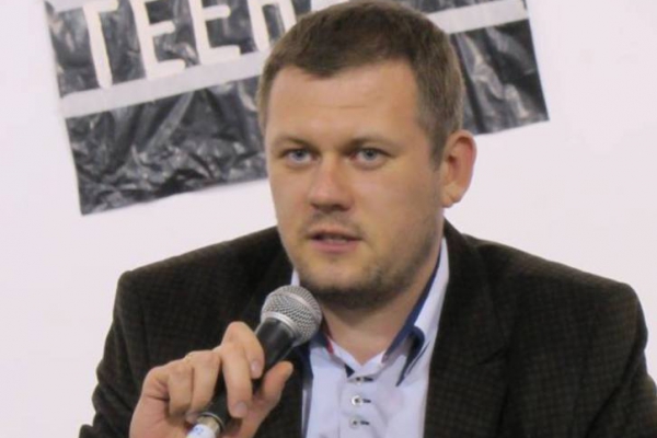 Денис Казанский: «ДНР» и «ЛНР» –  это утюг, которым Путин жжет Украину