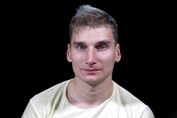 Избитый в «ДНР» Павел Каныгин предъявил справку, что он не наркоман