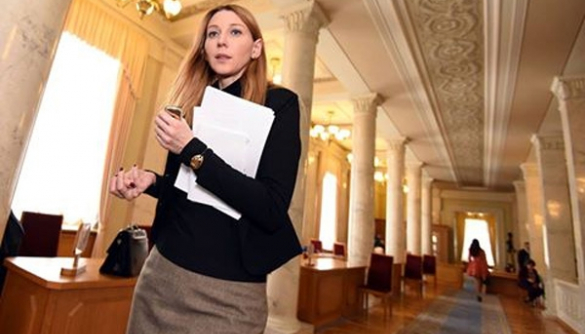 Судья отказался отвечать депутату Ольге Черваковой по делу о нападении на журналистов СТБ
