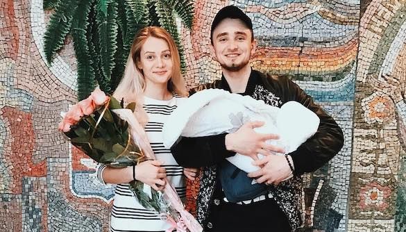Участники шоу &laquo;Эксы&raquo; стали родителями