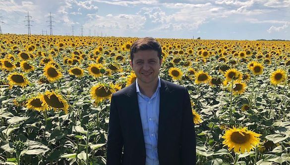 &laquo;А чому не на рибному ринку?&raquo;: медійники коментують пресмарафон Зеленського на київському ринку їжі (ДОПОВНЮЄТЬСЯ)
