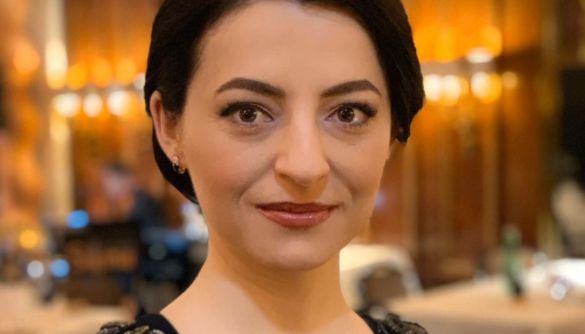 Ведучу Прямого каналу відмовились обслуговувати українською в київському магазині