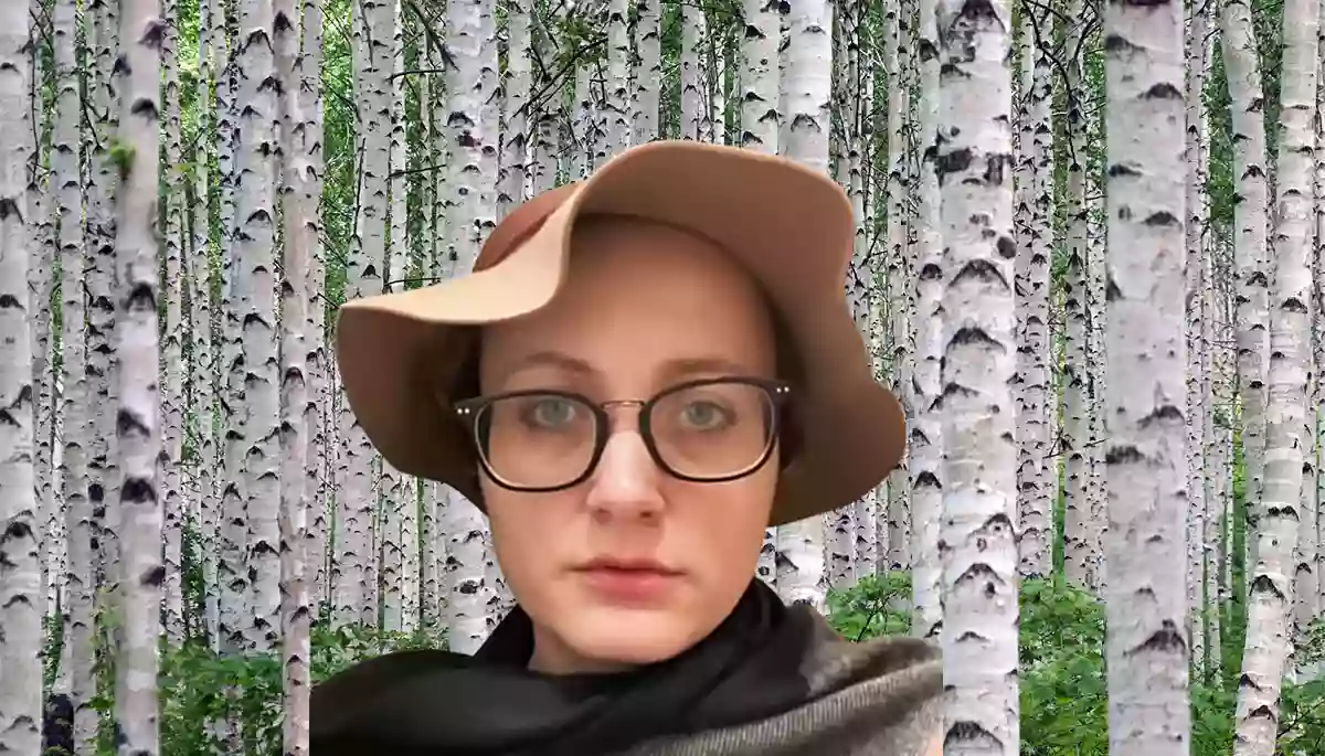 &laquo;Нармальная русская женщіна&raquo;. Як двоє волонтерів в евакуації створили відеоблог Тамари