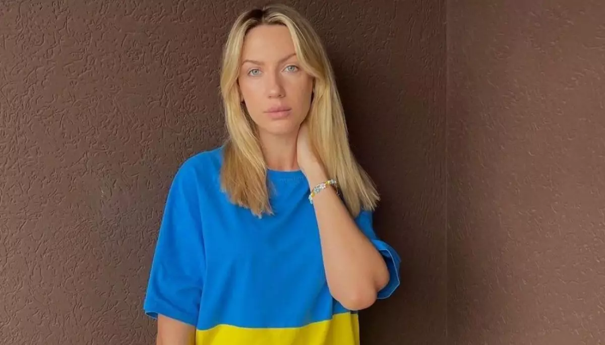 Шахраї видурюють в українців гроші нібито від імені Лесі Нікітюк