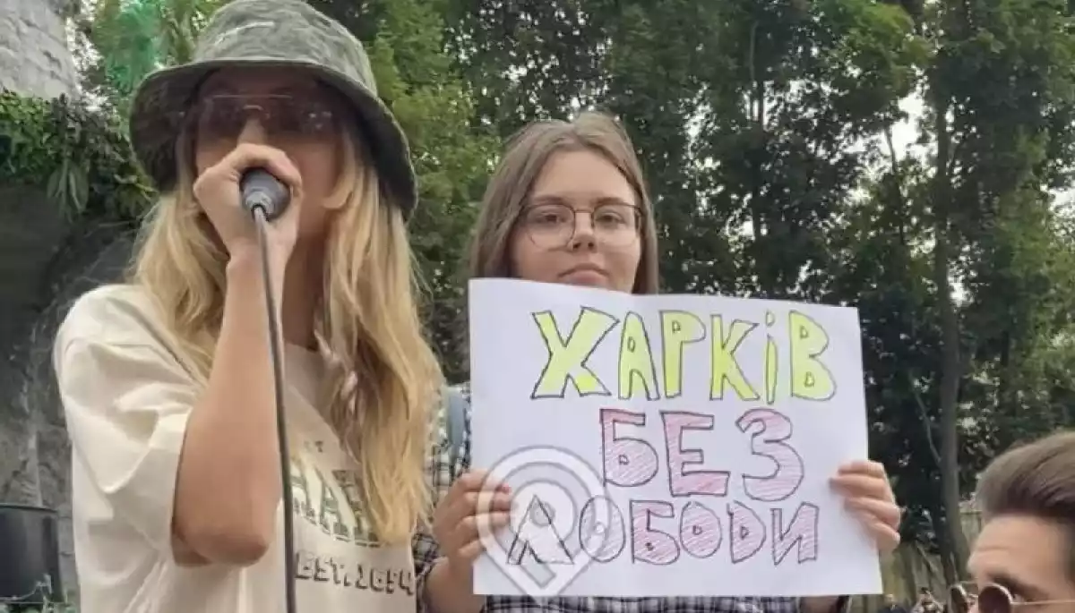 Недоумство та відвага. Чому Світлана Лобода така безнадійна? Недоумство та відвага. Чому Світлана Лобода така безнадійна?