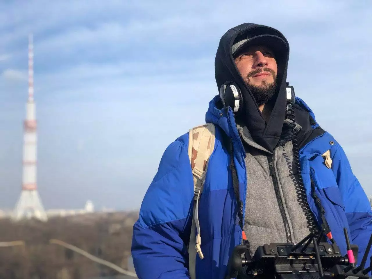 Режисер Олег Туранський: «Основна дилема, яка у мене виникала при роботі над ситкомом "Голова", — як знімати комедію під час війни»