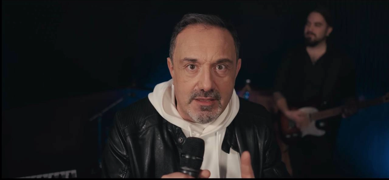 Без пеньюару та повії з Москви. Гарік Кричевський презентував відео на українськомовну &laquo;Кияночку&raquo;