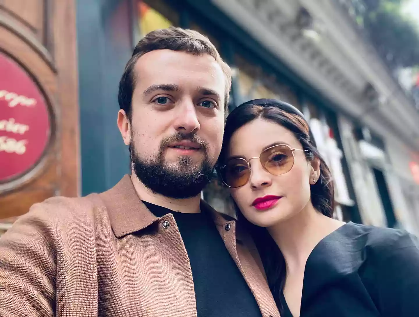 Кирило Тимошенко написав, що вони з дружиною не знімали скандальний ролик для Міноборони