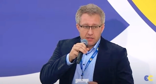 Воші проти гнид. Віталій Гайдукевич написав, що Зеленський страшніший за Путіна