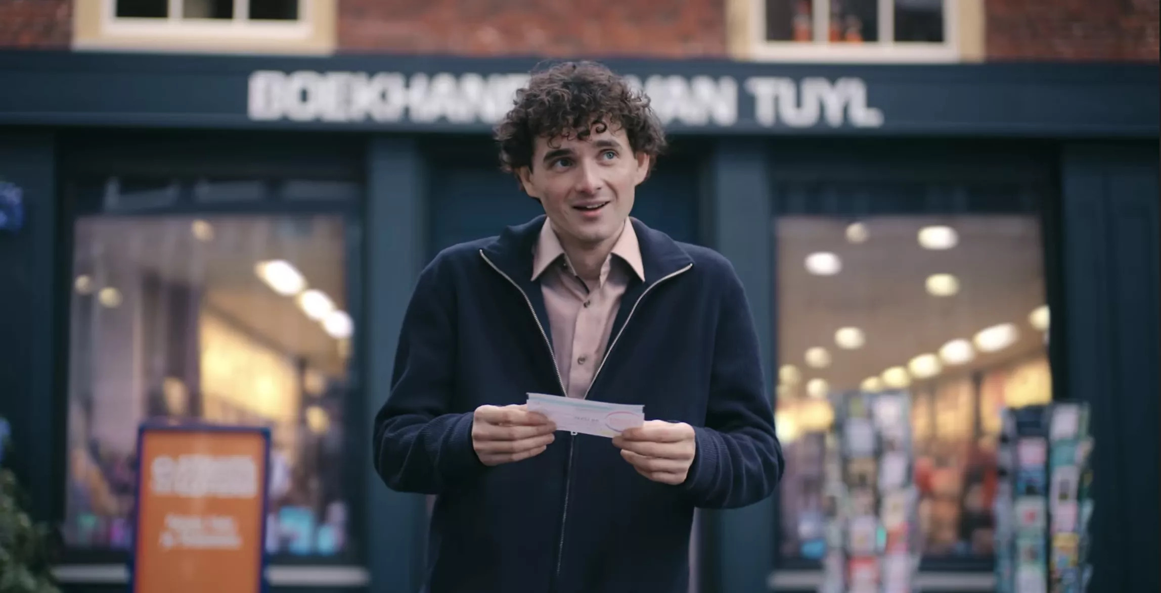 Український актор Роланд Мішко знявся в епічній рекламі до річниці Національної лотереї Нідерландів