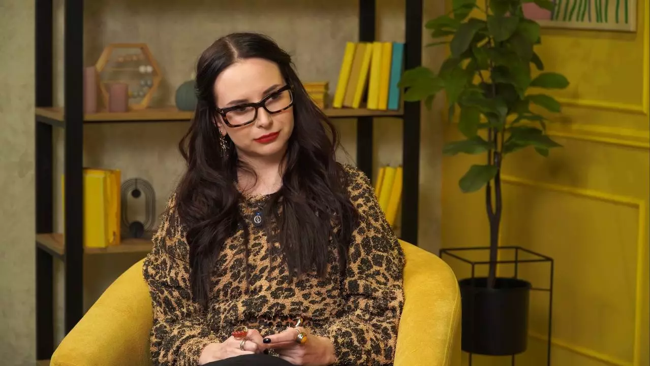 Емму Антонюк масово шпетять у тредсі через &laquo;Тигроловів&raquo;. Що взагалі відбувається?